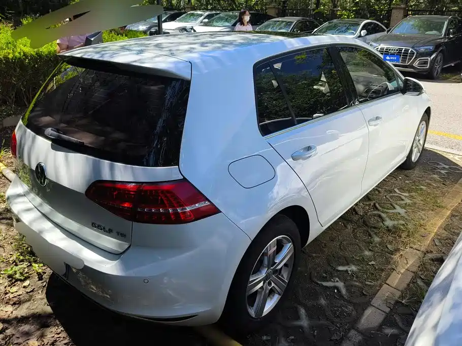 Volkswagen Golf — миниатюра 3