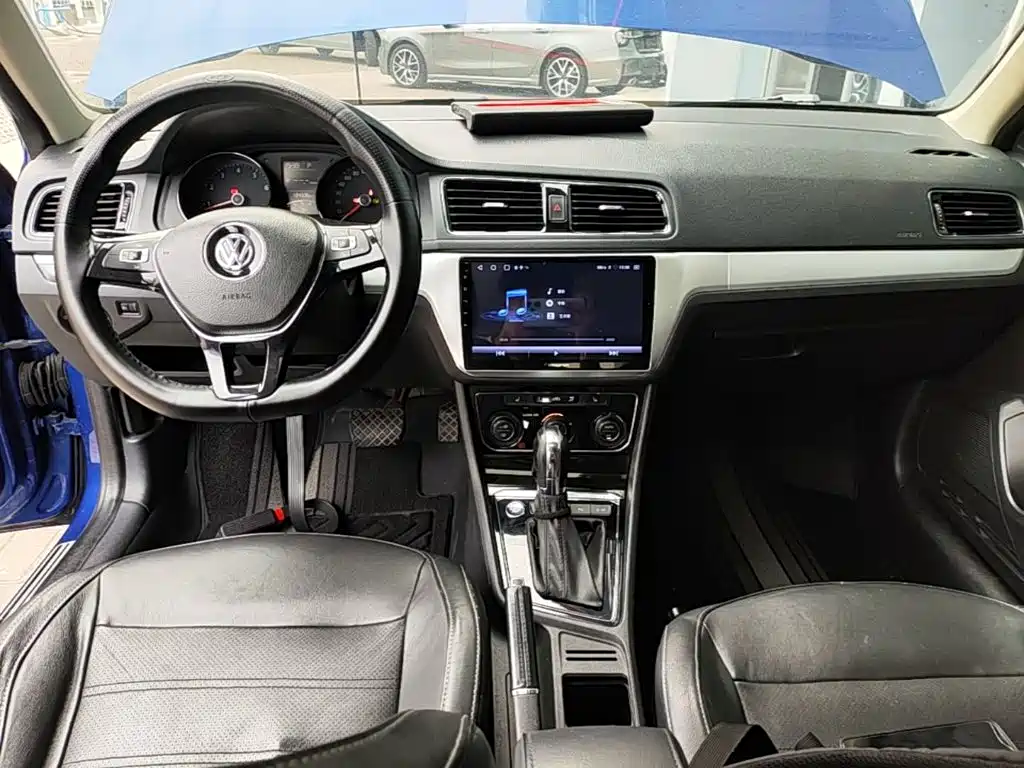 Volkswagen Gran Lavida — миниатюра 10