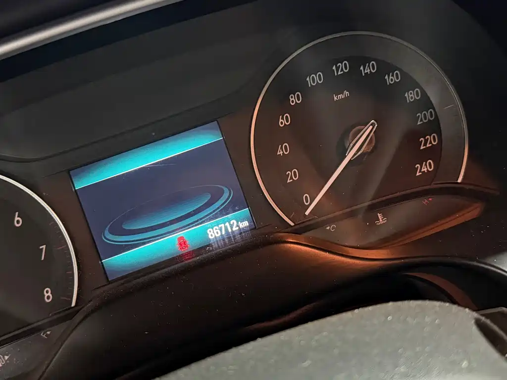 Buick Excelle — миниатюра 7