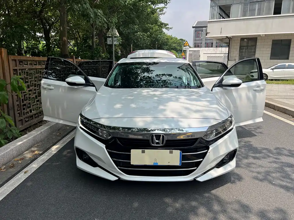 Honda Accord — миниатюра 20