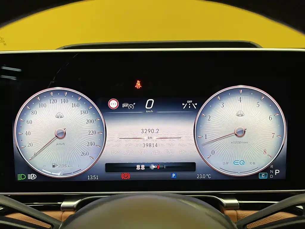 Mercedes-Benz S-Class — миниатюра 16