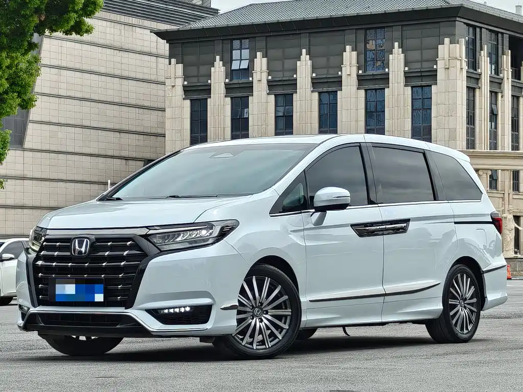 Honda Elysion 2024 2.0L e:HEV Luxury Edition