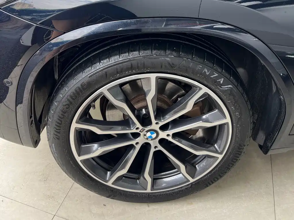 BMW X3 — миниатюра 13