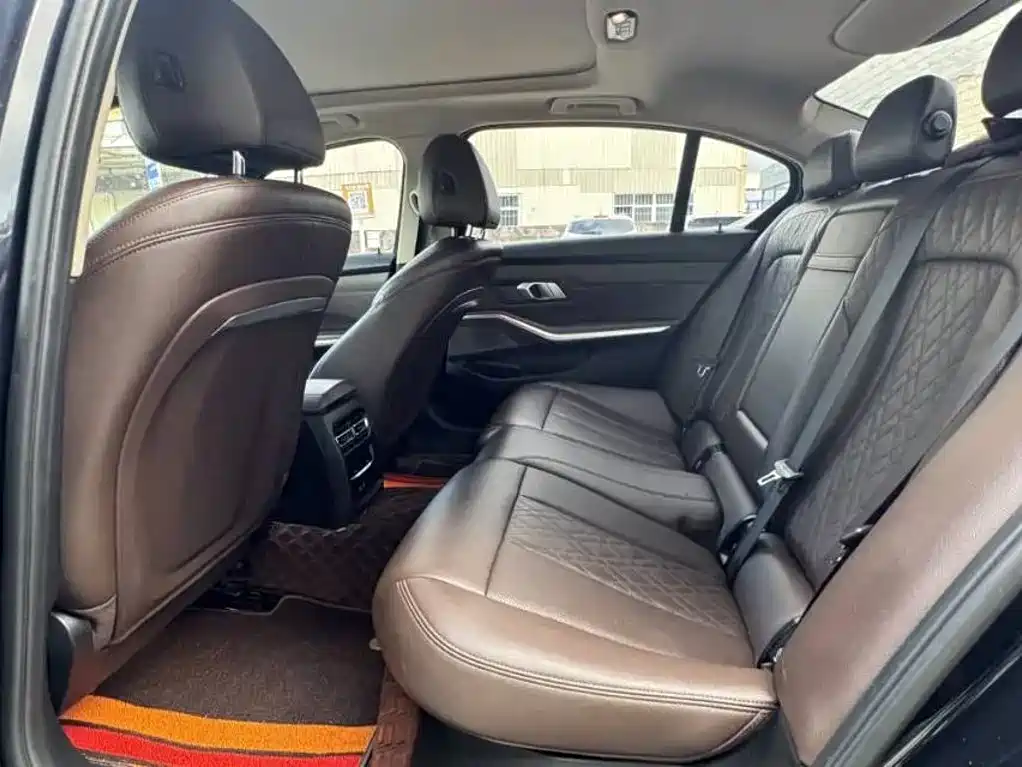 BMW i3 — миниатюра 6