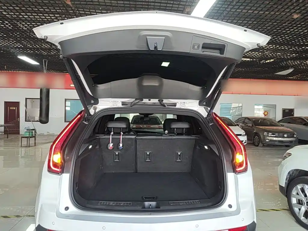 Cadillac XT4 — миниатюра 19