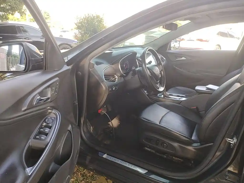 Chevrolet Malibu XL — миниатюра 16