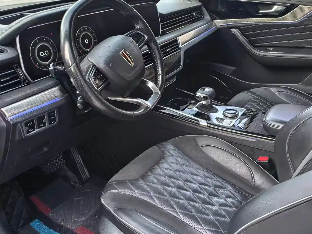 Hongqi HS5 2019 2.0T
