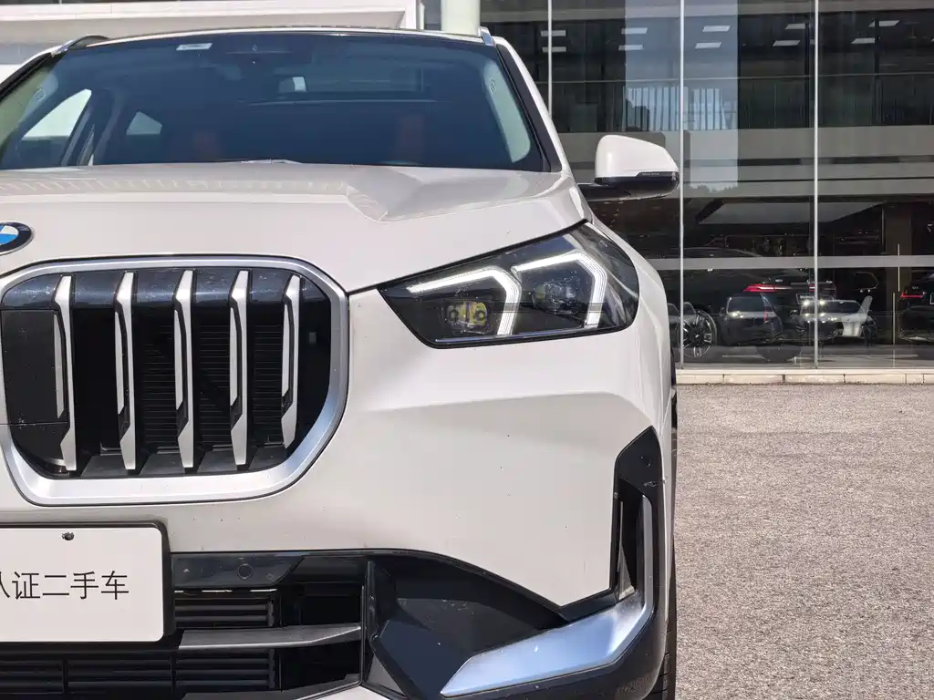 BMW X1 — миниатюра 7