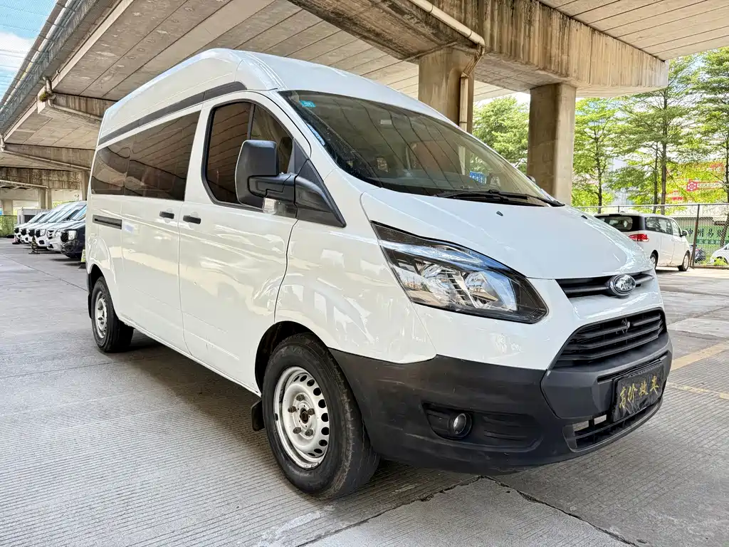 Ford Transit — миниатюра 3