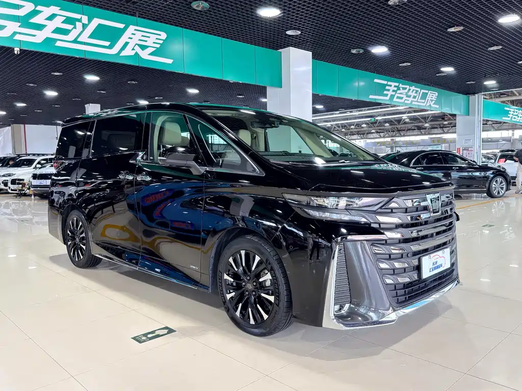 Toyota Vellfire — миниатюра 3