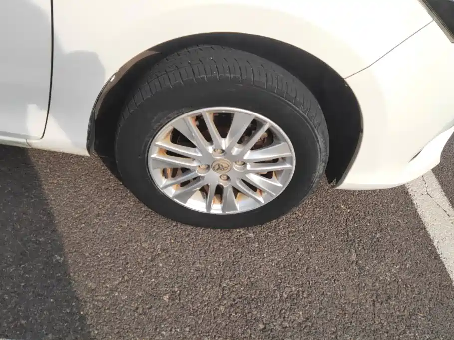Toyota Vios — миниатюра 6