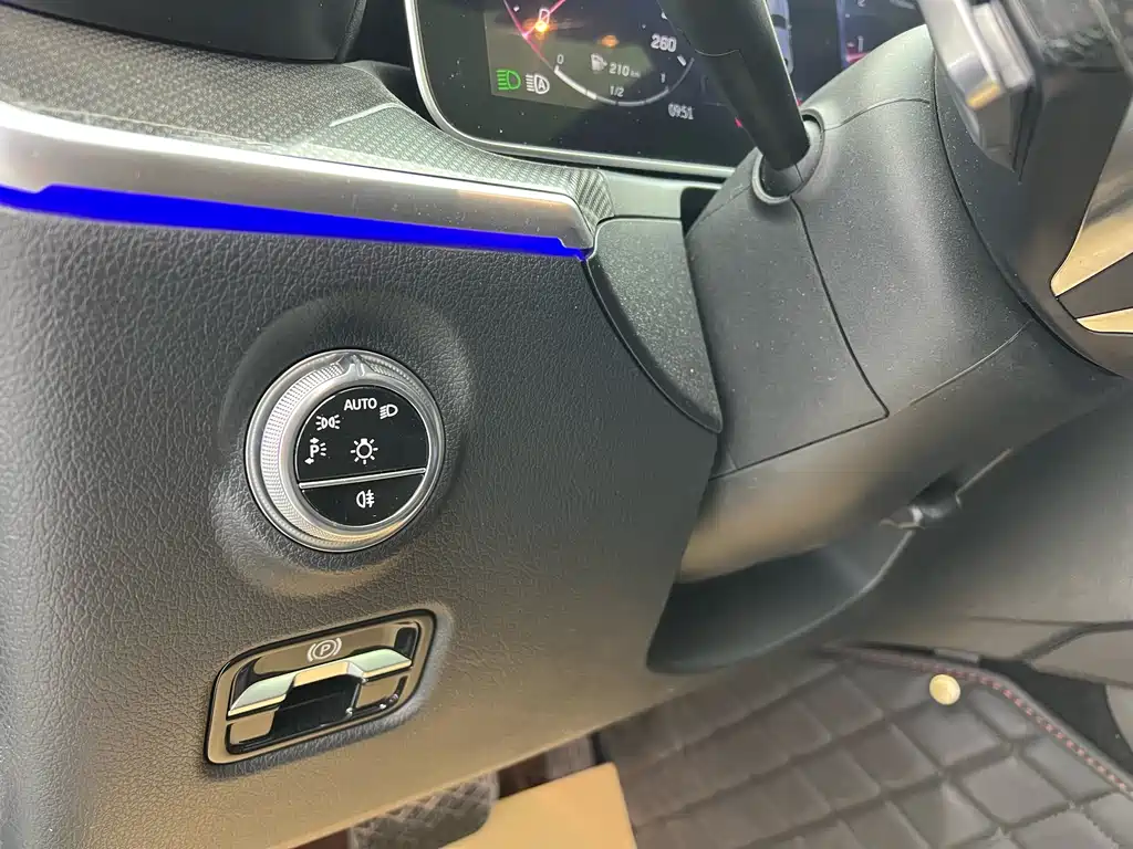 Mercedes-Benz C-Class C 2024 C 260 L Sport