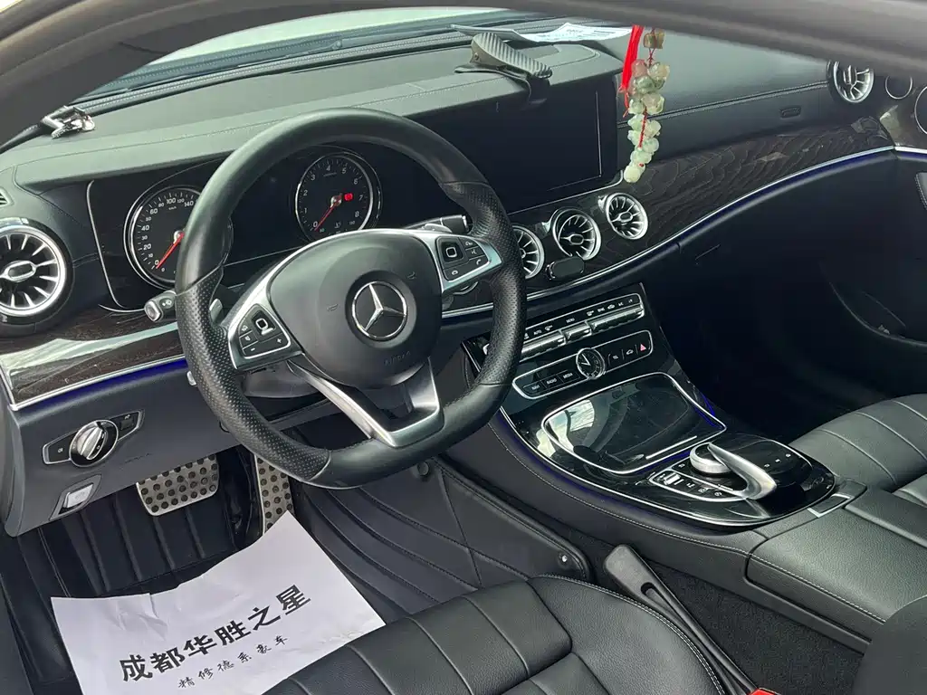 Mercedes-Benz E-Class (Import) — миниатюра 8
