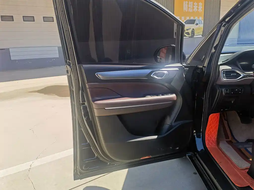 GAC Motor Trumpchi M6 — миниатюра 8