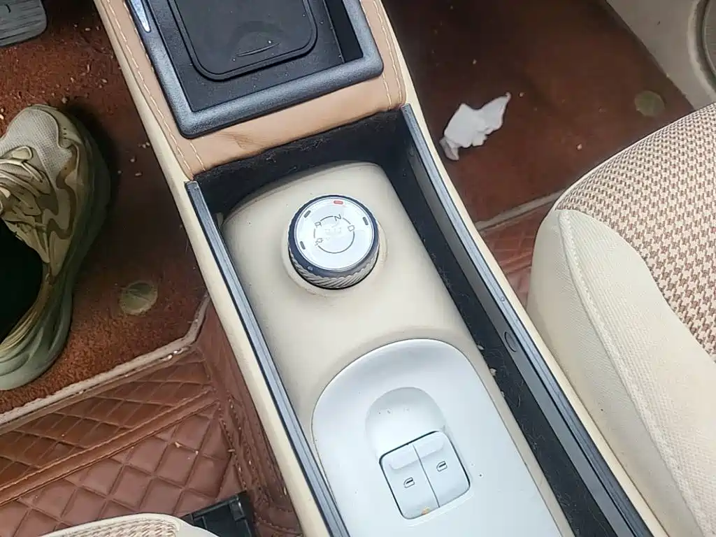 Wuling MINIEV — миниатюра 14