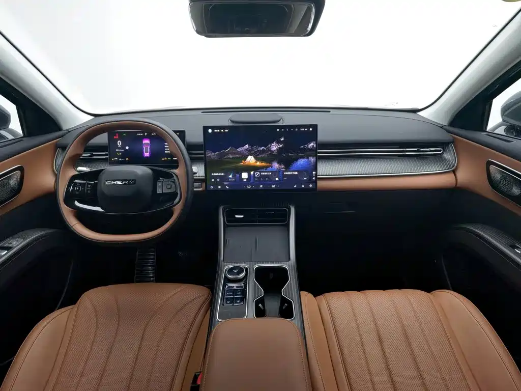 Chery Tiggo 8 — миниатюра 5