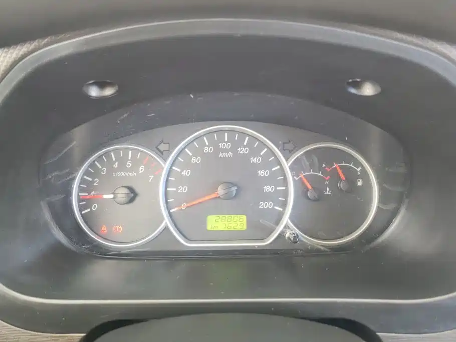 Wuling Hongguang — миниатюра 14