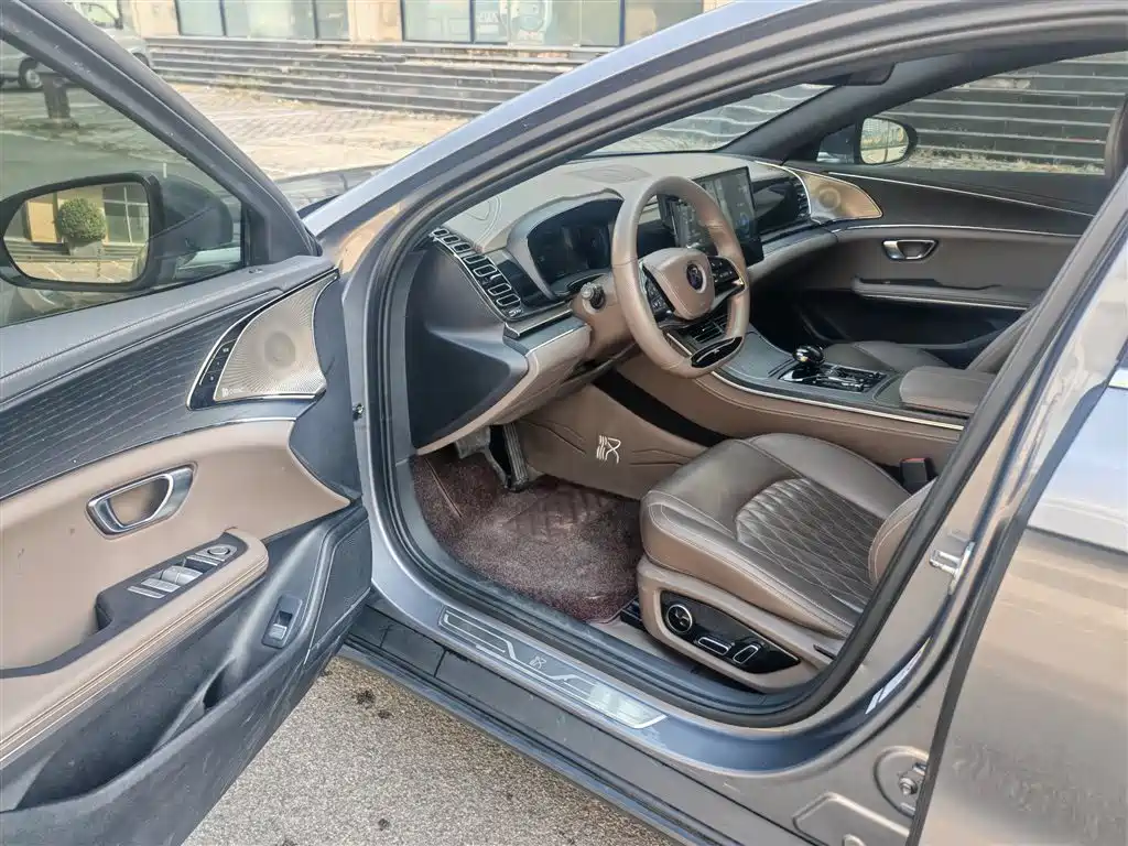 BYD Han — миниатюра 6