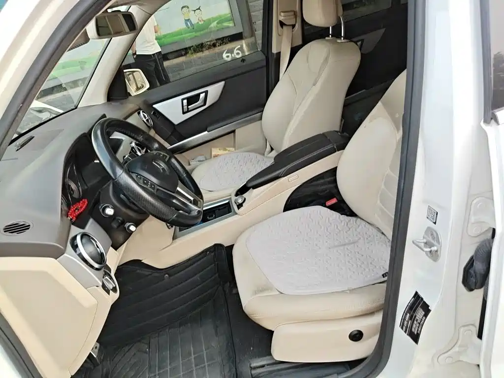 Mercedes-Benz GLK-Class — миниатюра 8