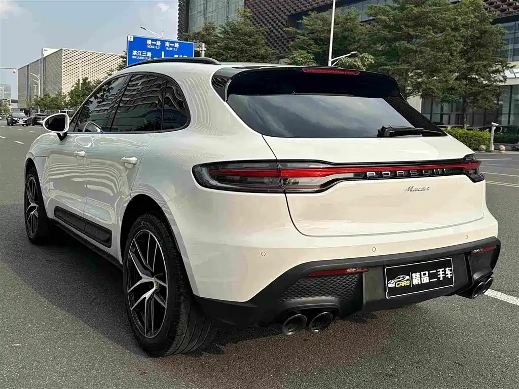 Porsche Macan — миниатюра 9