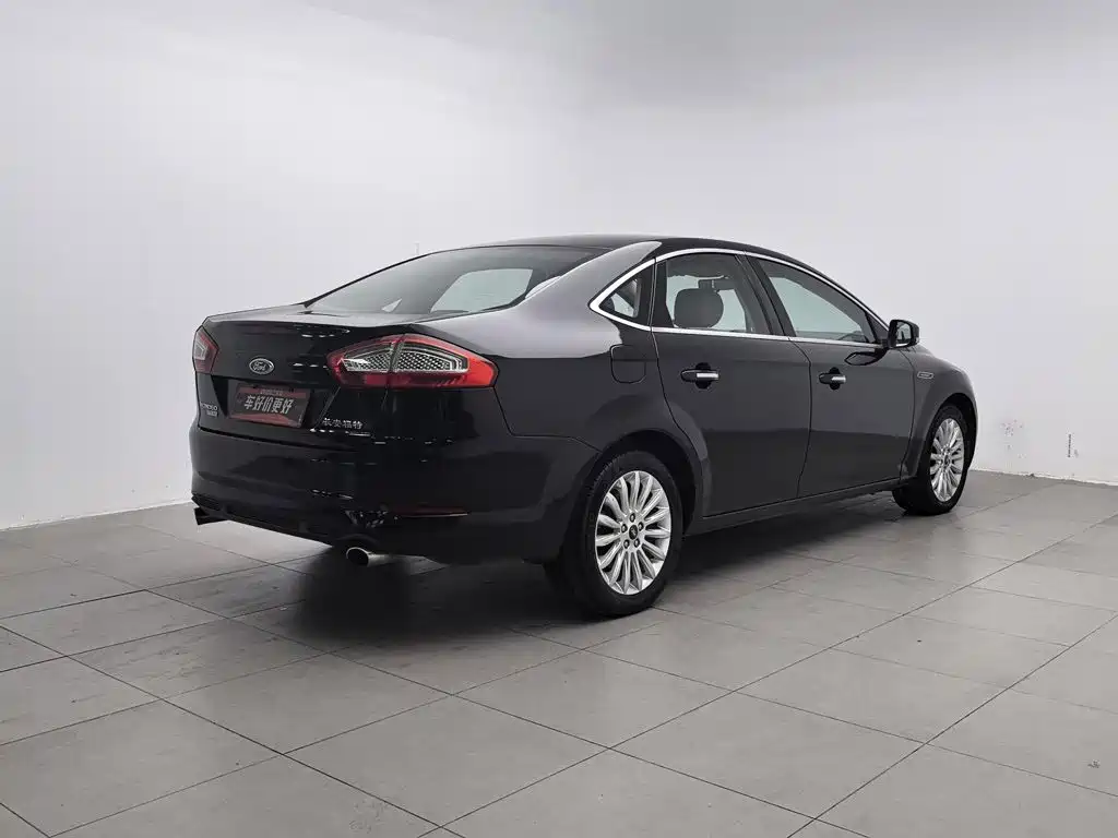 Ford Mondeo Zhisheng — миниатюра 2