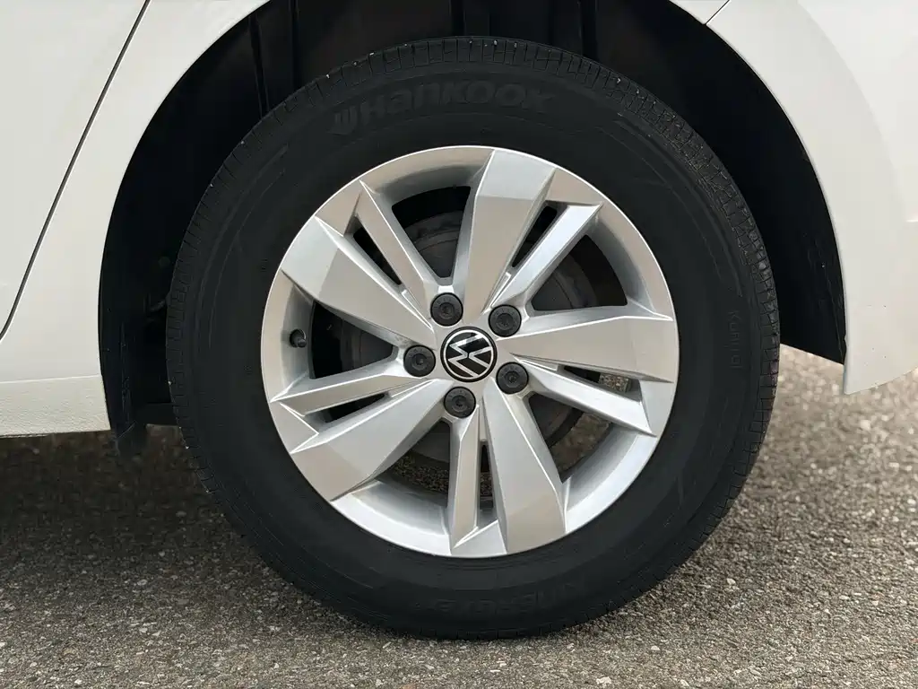 Volkswagen Polo — миниатюра 4