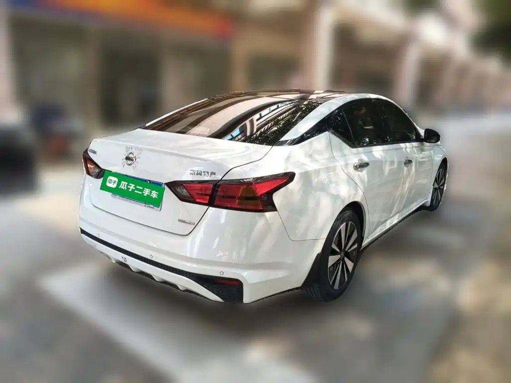 Nissan Teana — миниатюра 6