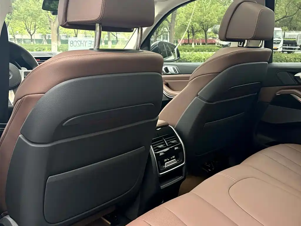 BMW X5 (Import) — миниатюра 18