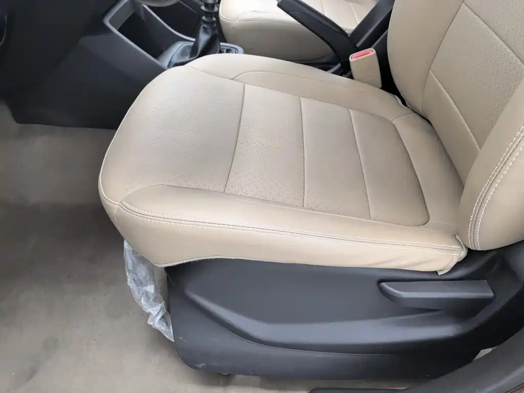 Wuling Hongguang — миниатюра 20