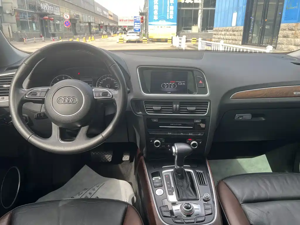 Audi Q5 — миниатюра 6