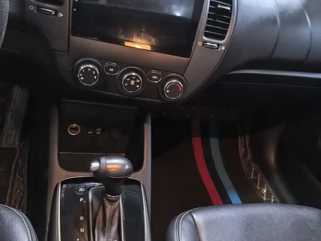 Kia K3 — миниатюра 10