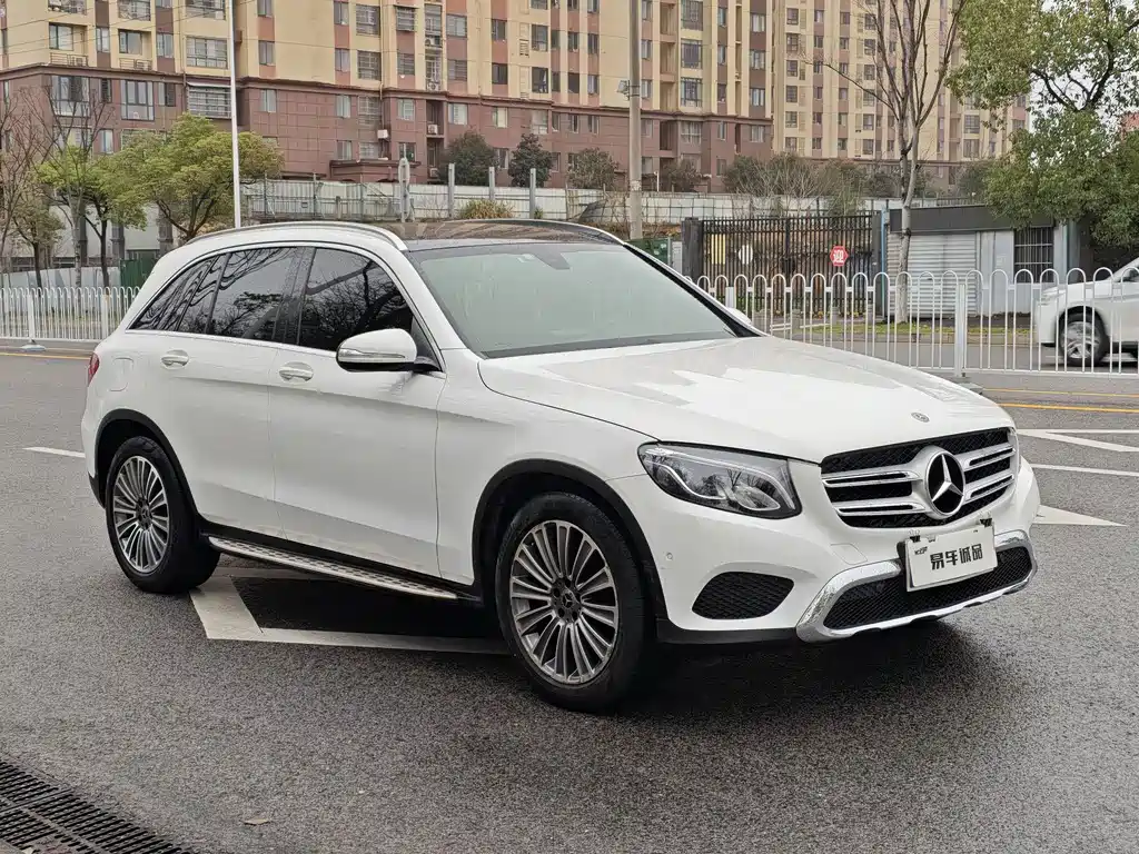 Mercedes-Benz GLC — миниатюра 10