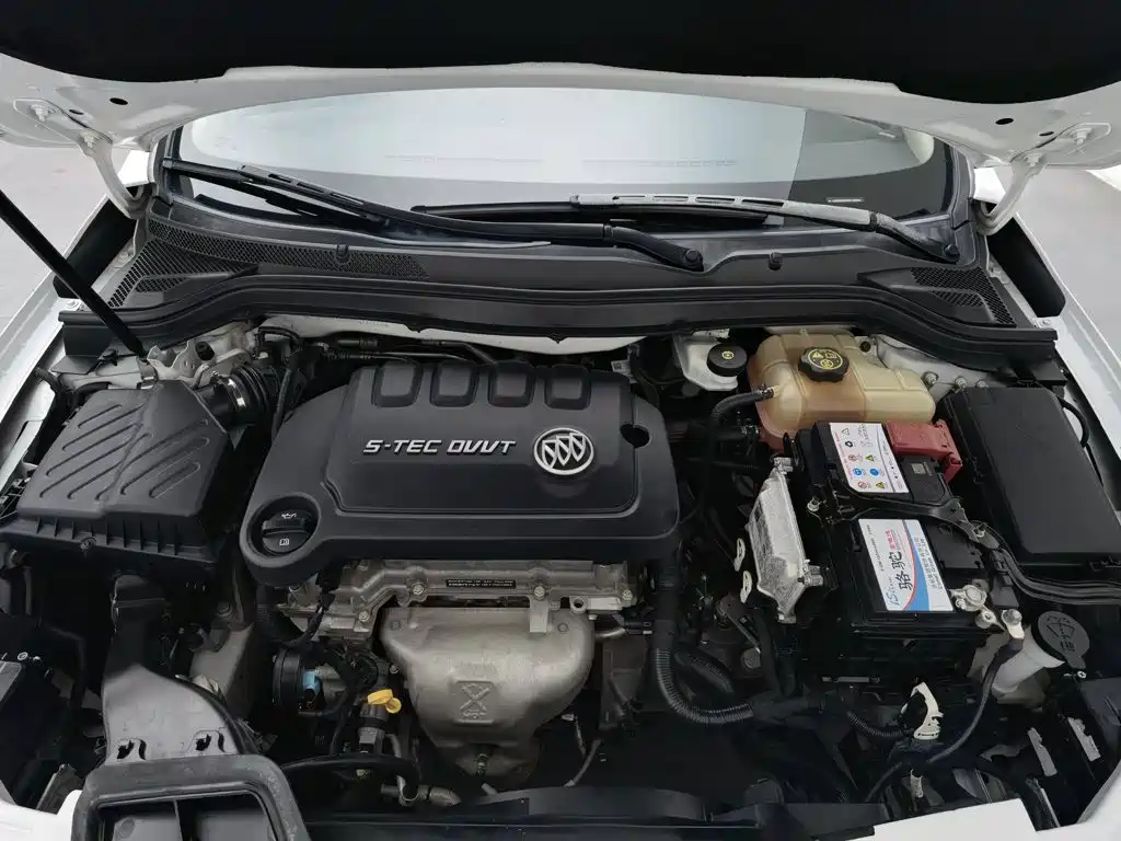 Buick Excelle — миниатюра 6