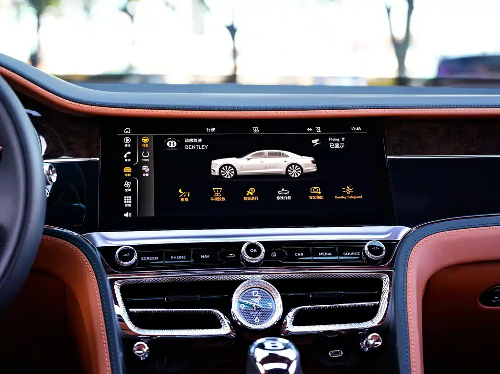 Bentley Flying Spur — миниатюра 23