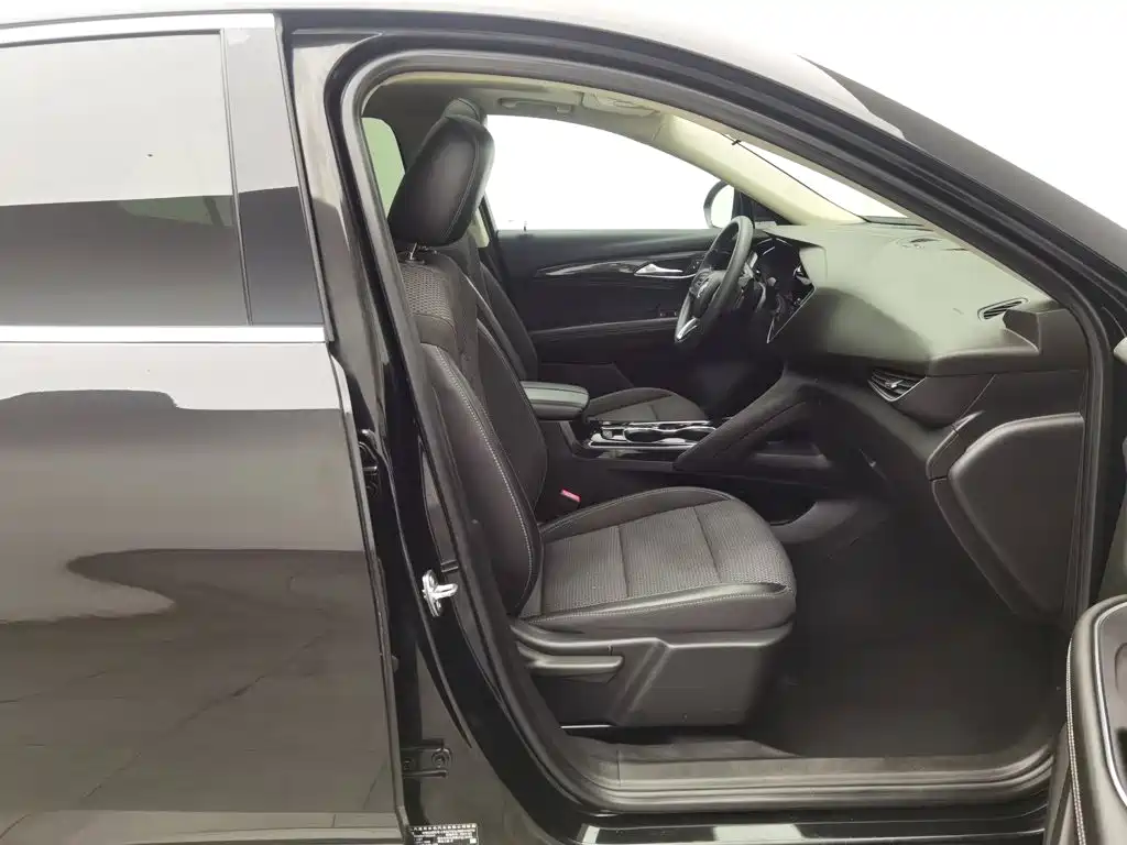 Buick Envision S — миниатюра 23