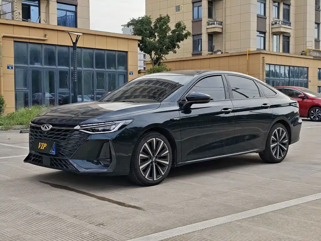Chery Arrizo 8