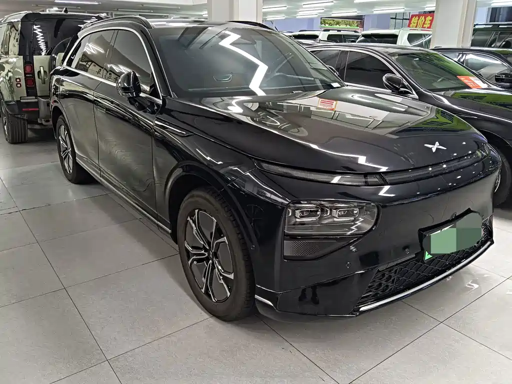 XPeng G9 — миниатюра 3