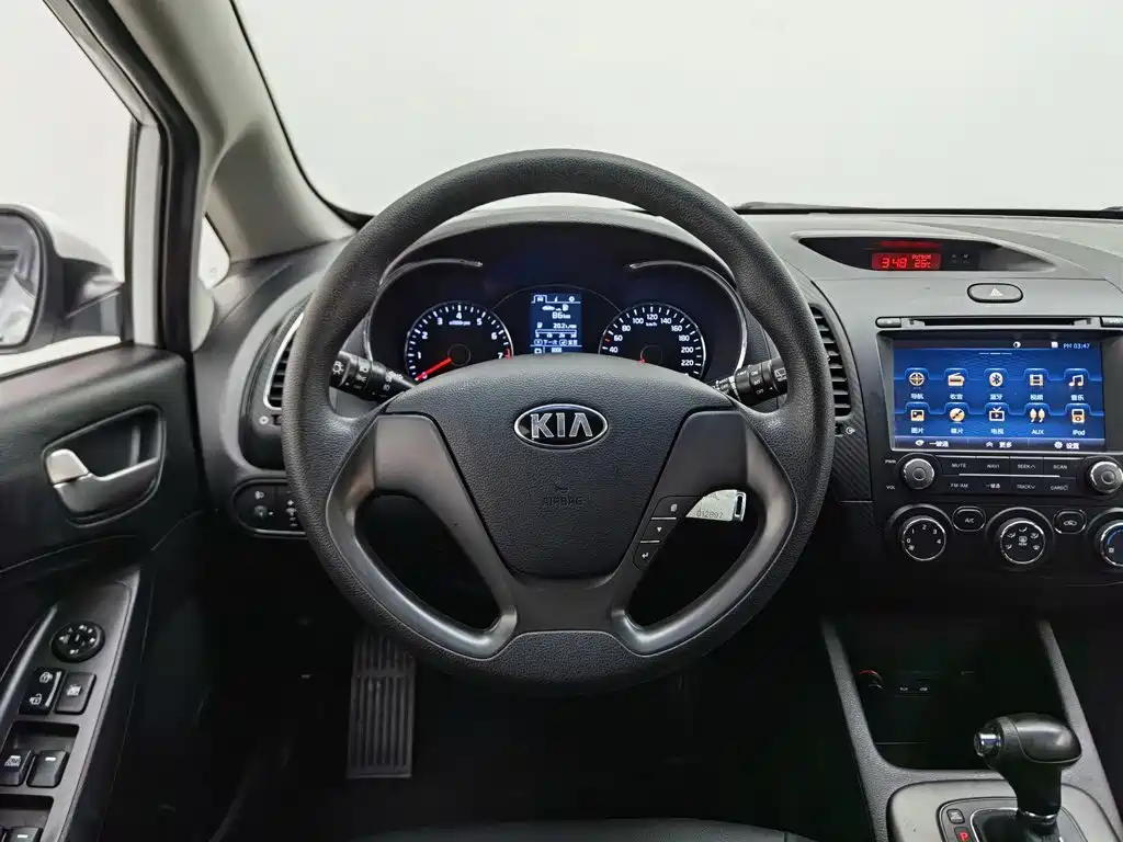 Kia K3S — миниатюра 11