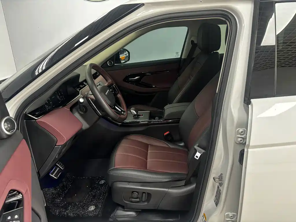 Land Rover Evoque — миниатюра 13