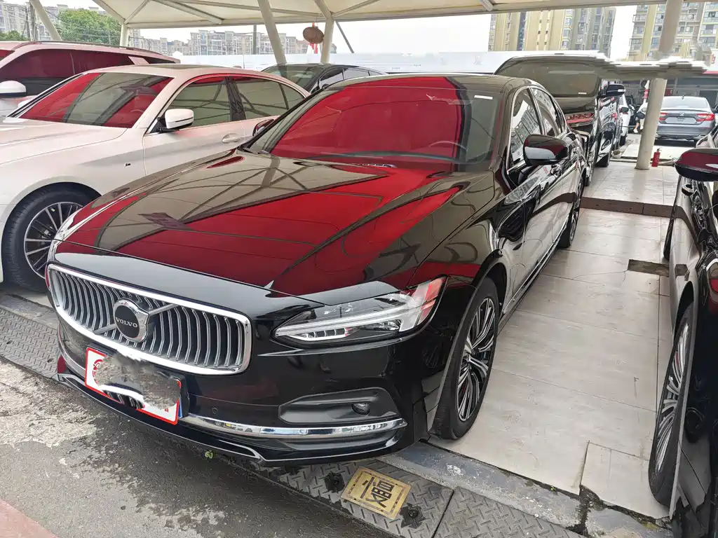 Volvo S90 2021