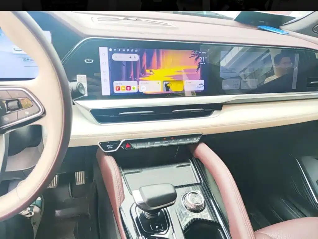 Geely Xingyue L — миниатюра 13