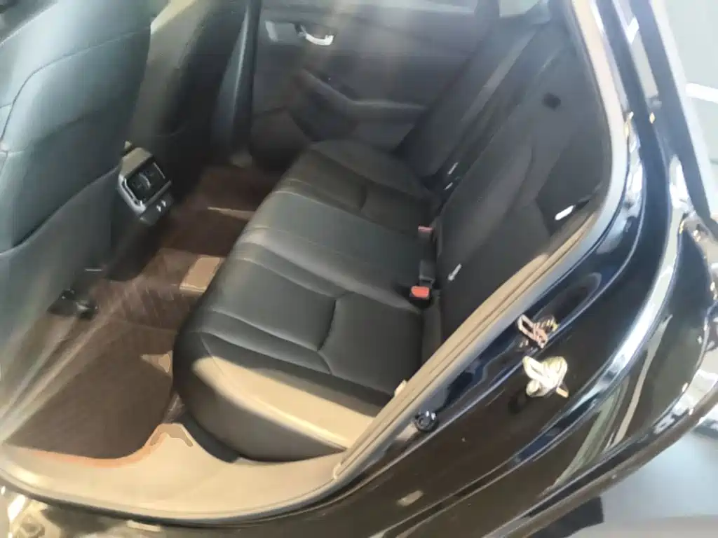 Honda Inspire — миниатюра 17