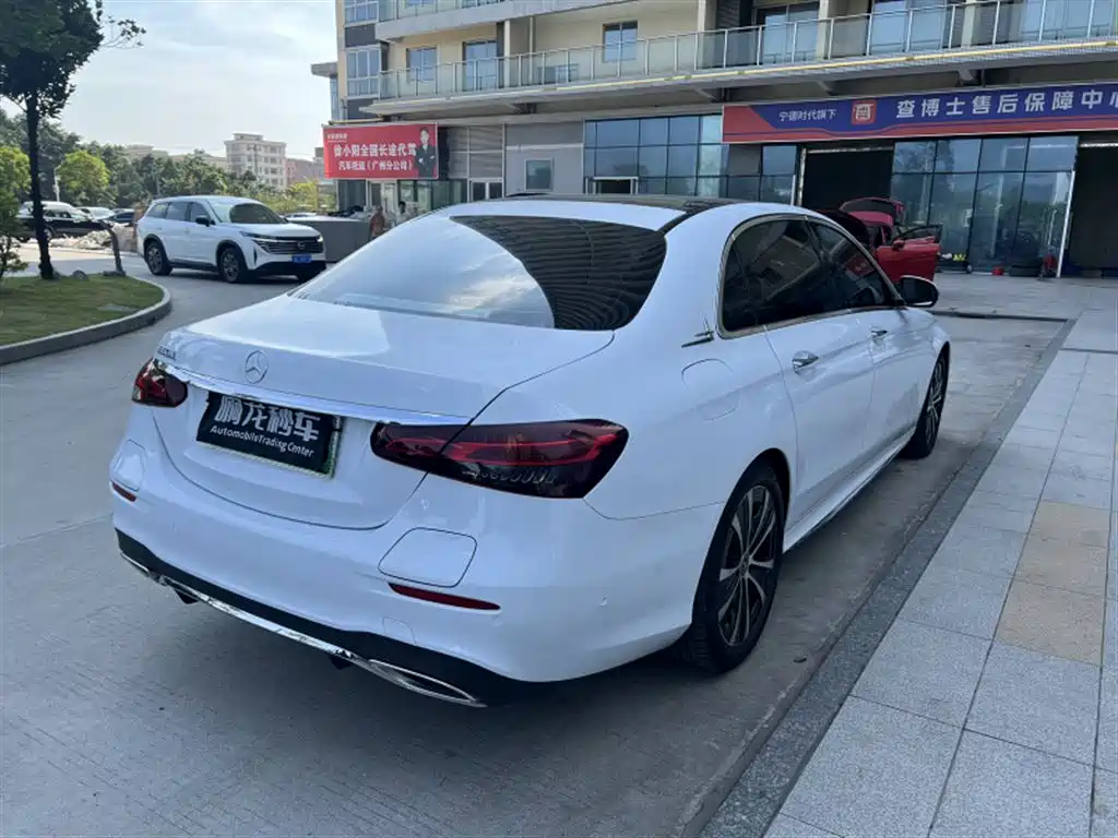 Mercedes-Benz E-Class New Energy — миниатюра 9