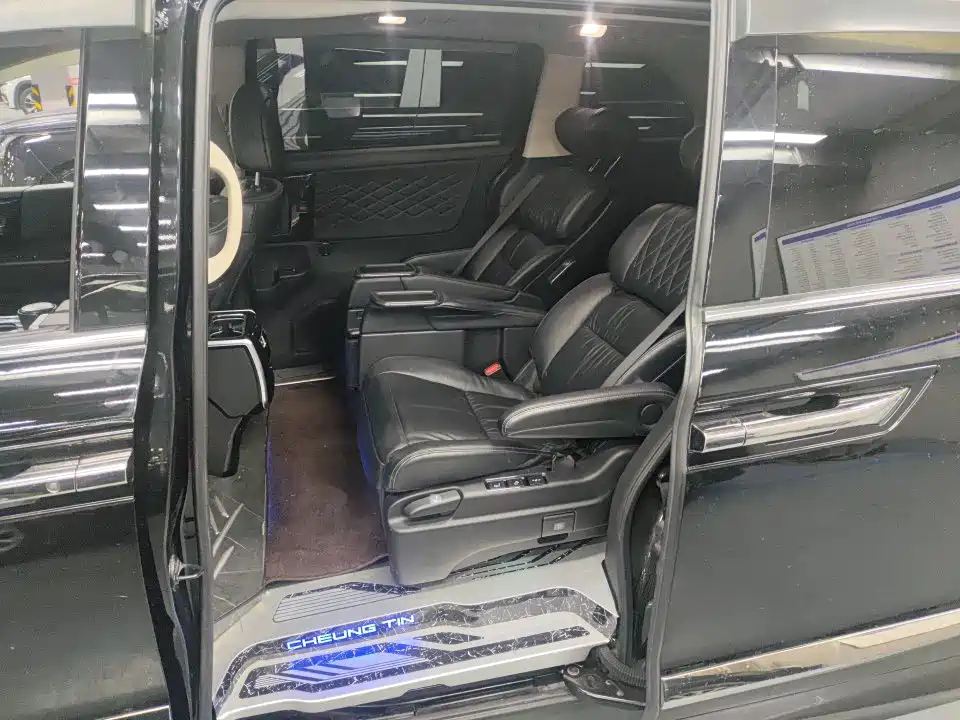 Honda Elysion — миниатюра 7