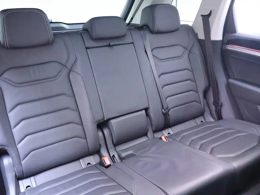 Volkswagen Touareg — миниатюра 23