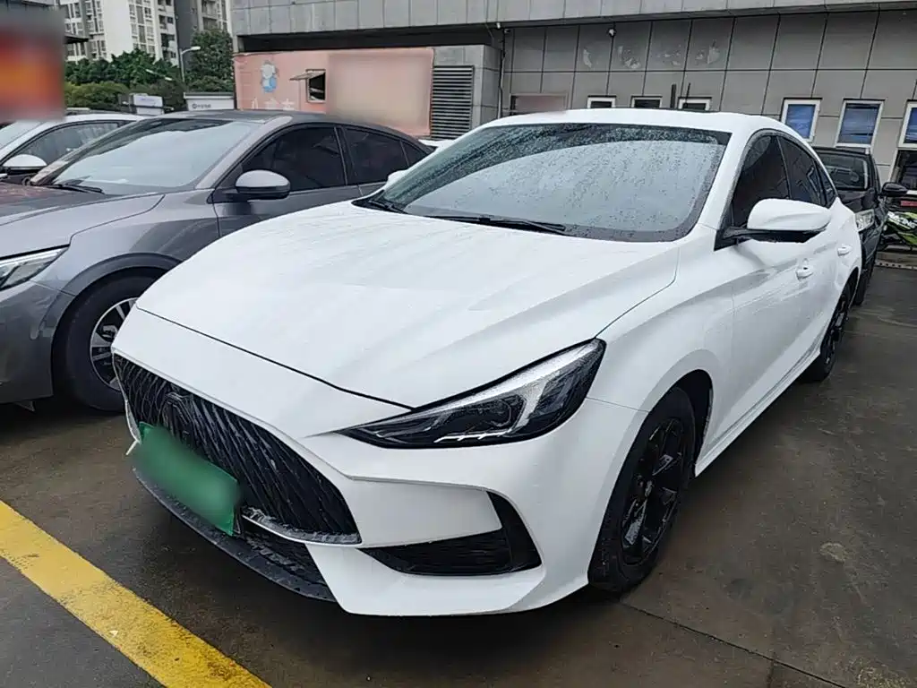 MG MG5
