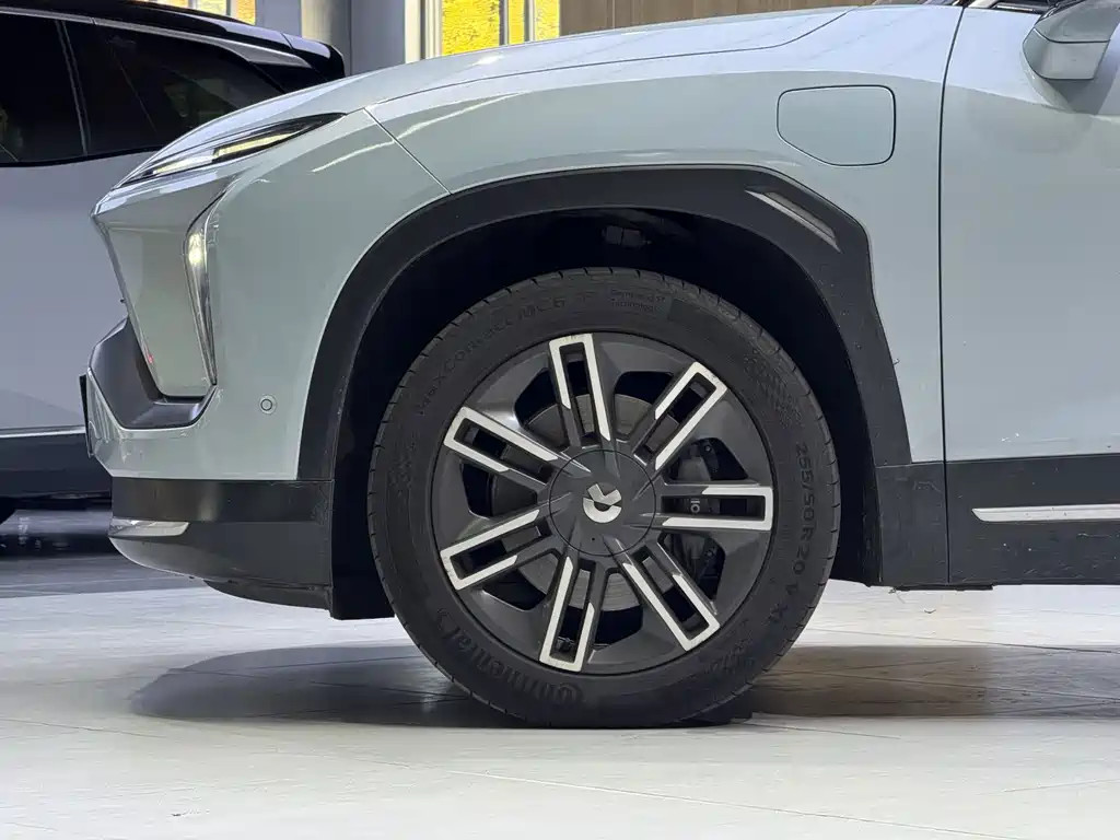 NIO ES6 — миниатюра 5
