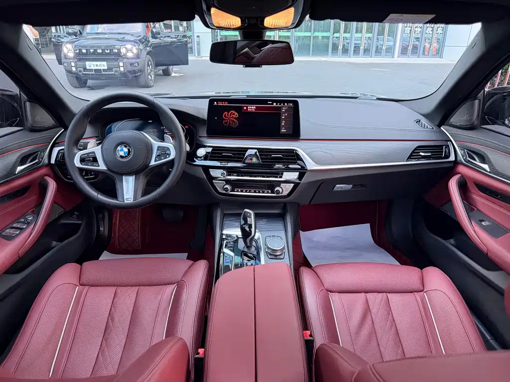 BMW 5 Series — миниатюра 14
