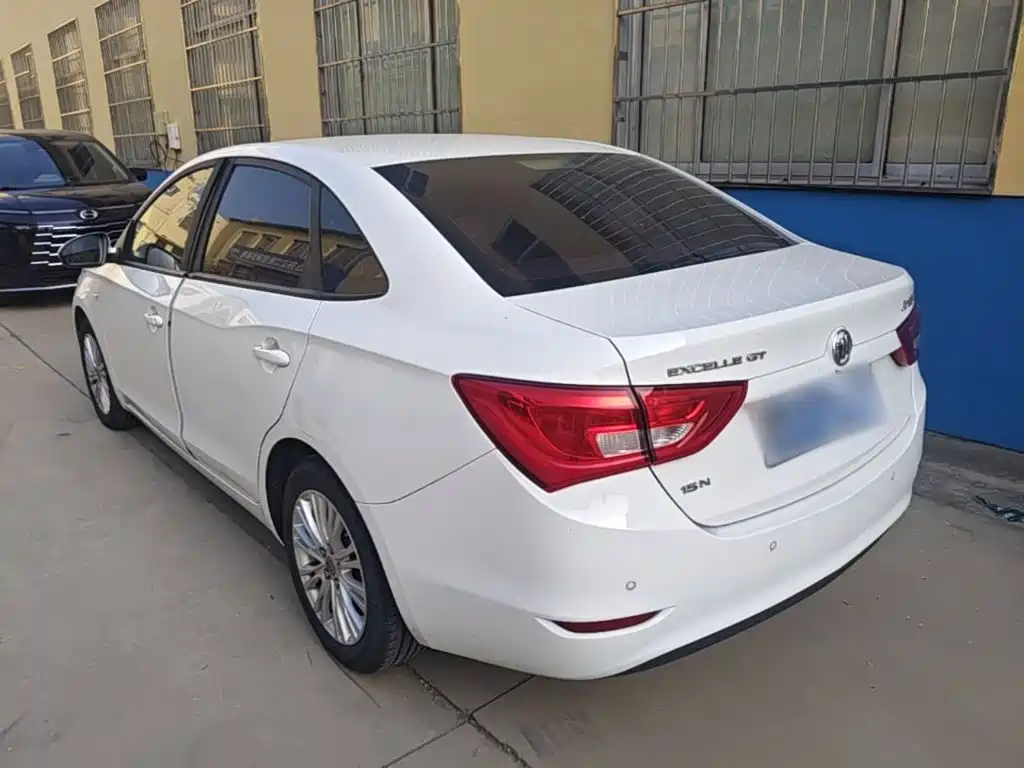 Buick Excelle — миниатюра 5