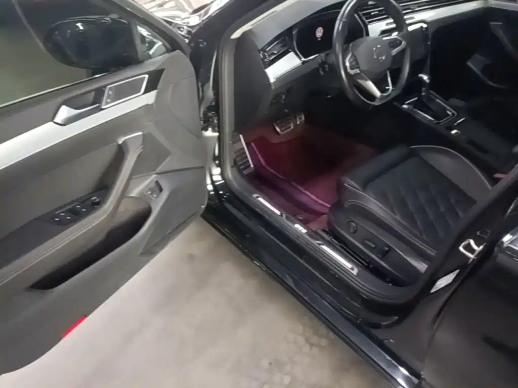 Volkswagen Magotan PHEV — миниатюра 16